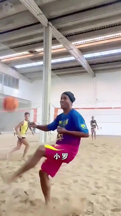 达各自在比